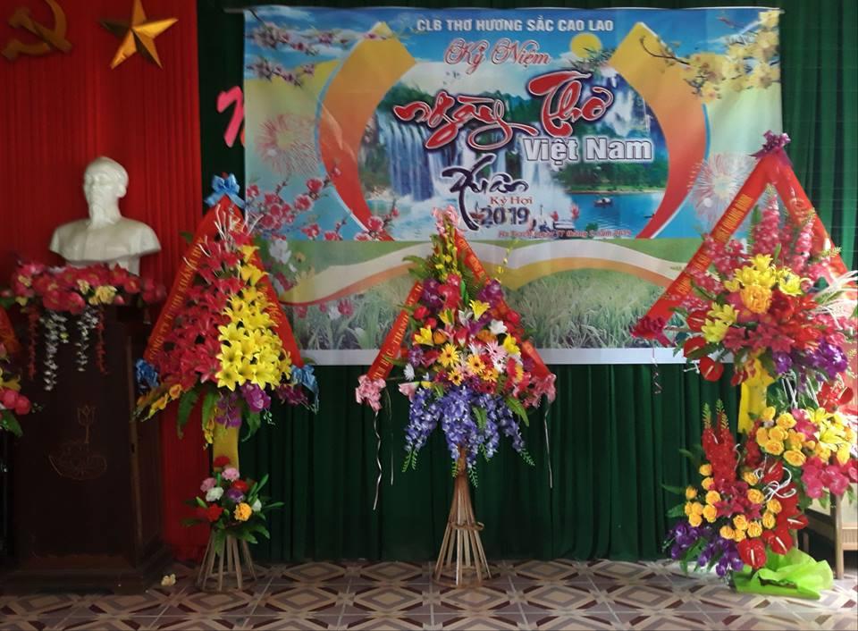 Lễ kỷ niệm lần thứ 17 ngày thơ Việt Nam của câu lạc bộ Hương Sắc Cao Lao